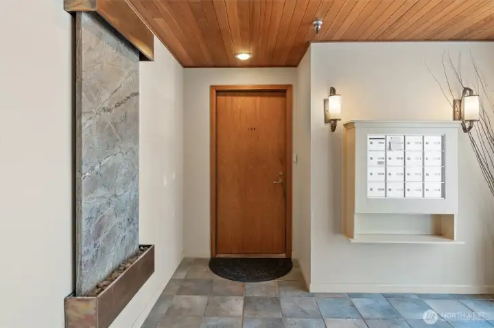 The entry to Unit #102. The entry to Unit #102.