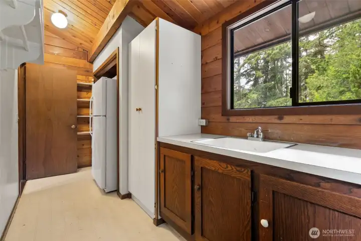 Secondary entrance off kitchen