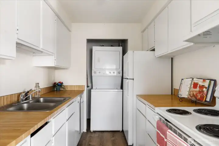 Standard galley kitchen Standard galley kitchen