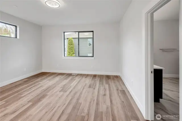 (Different unit, floor plan, & color scheme)