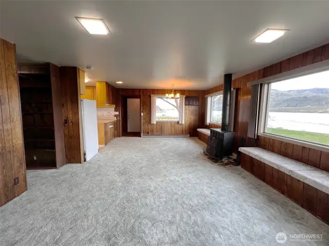 Looking towards the front door.