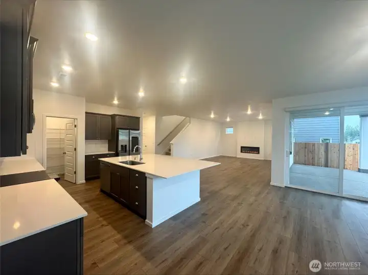 dining to kitchen and great room