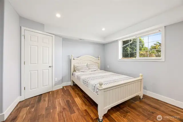 Down stairs large bedroom
