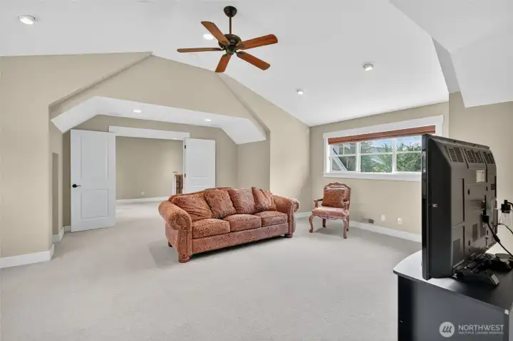 Bonus room