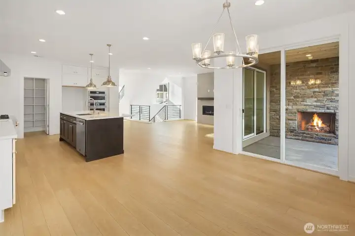 Images are for marketing purposes only and may not accurately represent the final product. Features, finishes, landscaping, and specifications are subject to change without notice.