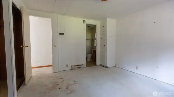 11968 Primary bedroom