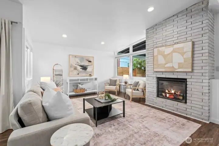 Living with fireplace