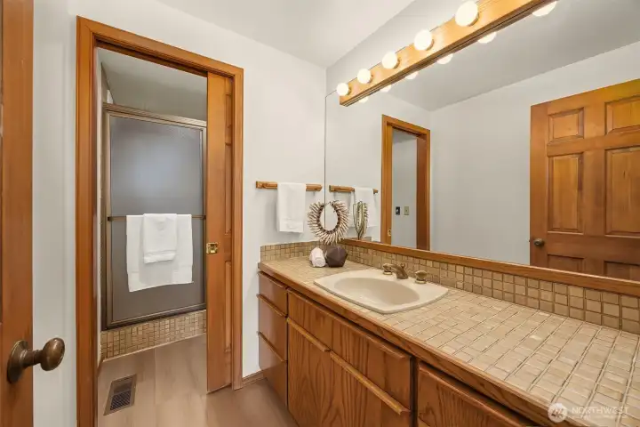 Lower floor hall bath