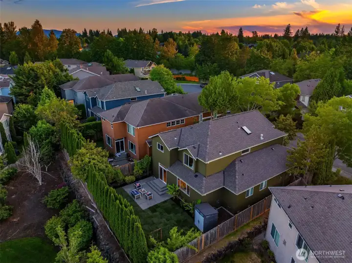 The Trossachs community offers access to thirteen neighborhood parks, scenic trails, playgrounds, and vibrant community events within the highly regarded Issaquah School District. Enjoy the ideal balance of tranquility and convenience - just minutes to I-90, major tech employers including Microsoft, Amazon and SpaceX, and endless year-round recreation from lakes and hiking to world-class skiing.