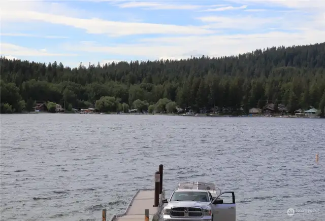 Diamond Lake Public Boat Launch