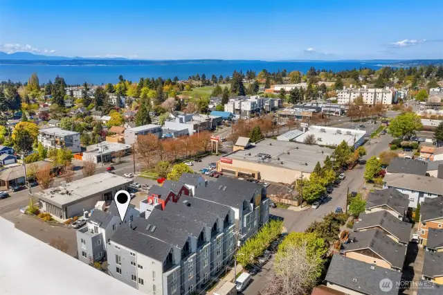 Close to Carkeek Park and Golden Gardens.