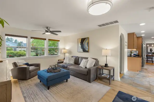 2nd living space (family room). Tinted front-facing windows provide privacy from street.