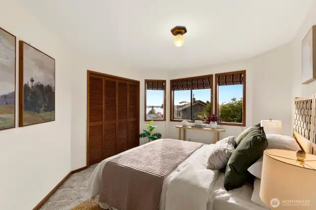 2nd bedroom w/water views