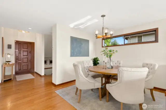 Entry w/ formal dining & living facing Western Sound & Mountain Views
