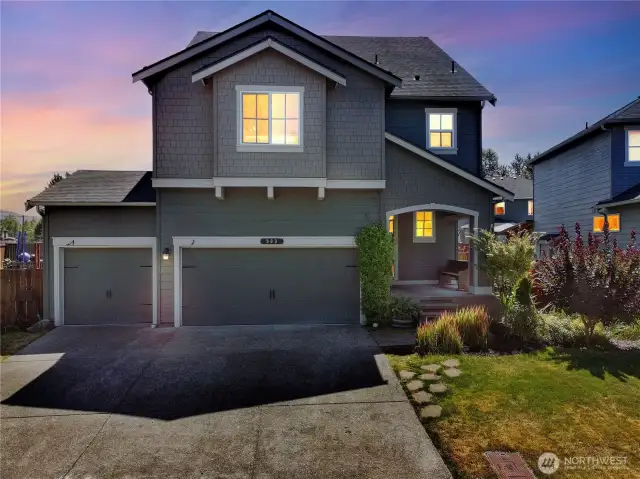 This stunning home truly shines—day or night. With charming curb appeal and warm twilight glow, it welcomes you in with style and comfort. Plus, enjoy a spacious 3-car garage and beautifully landscaped entry!
