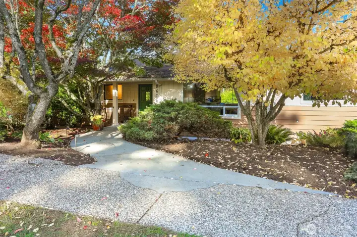 Beautifully landscaped lot!