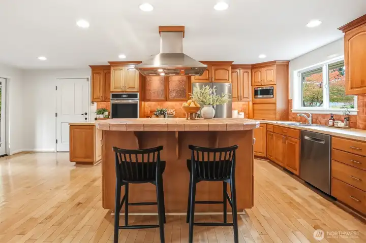 Large kitchen with island