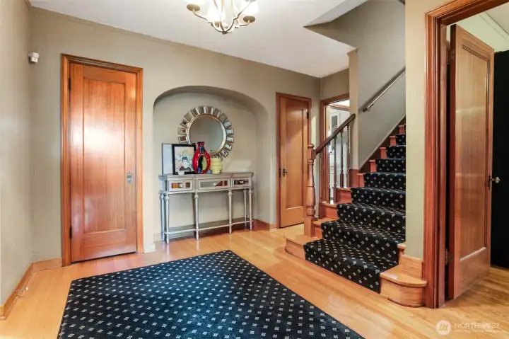 A real entry for all your guests.