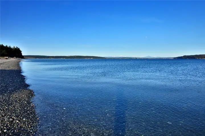 This beach is navigable and quaint! This beach is navigable and quaint!
