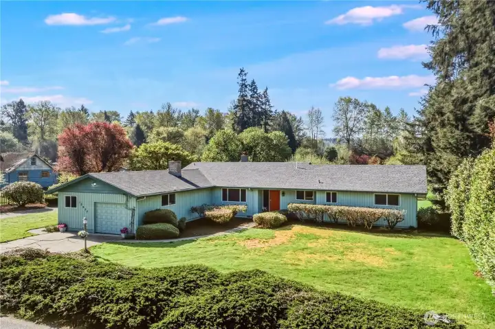 Welcome to this spacious rambler, available to the market for the first time in over 50 years!