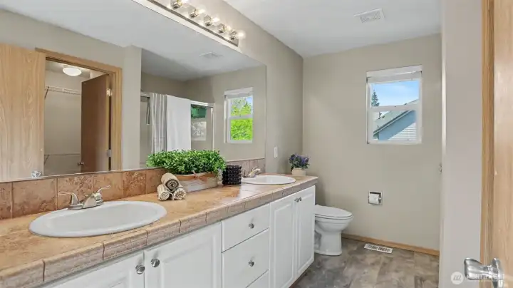 Primary ensuite facing north