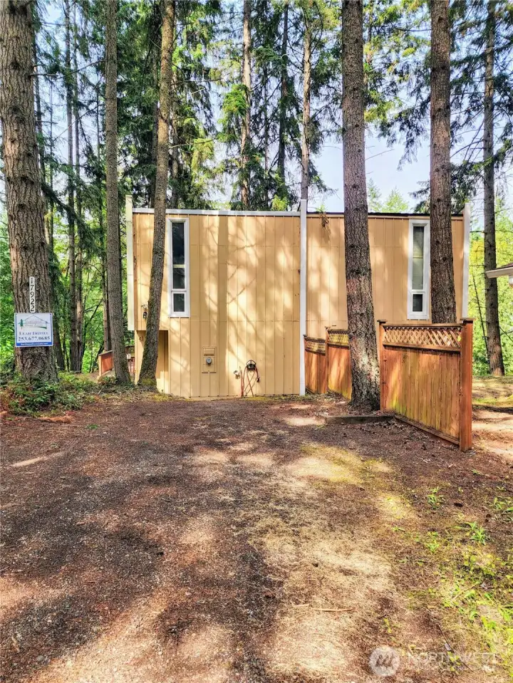 Welcome!  Subject unit is on the left.