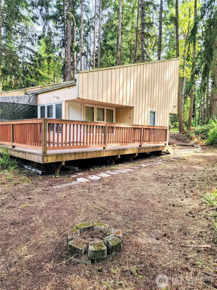 Huge deck for entertaining.