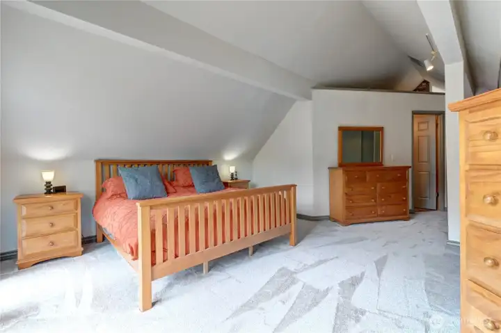 Primary Bedroom Off Loft Primary Bedroom Off Loft