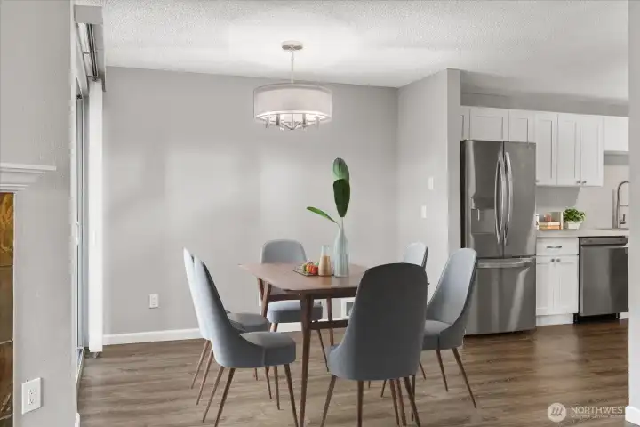 Dining Area (Virtually Staged)