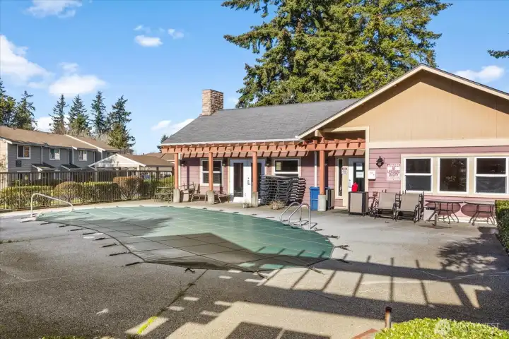 Pool and Club House