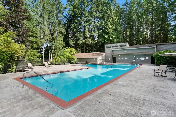 Cool off and enjoy summer in any of the 4 outdoor swimming pools here! Cool off and enjoy summer in any of the 4 outdoor swimming pools here!