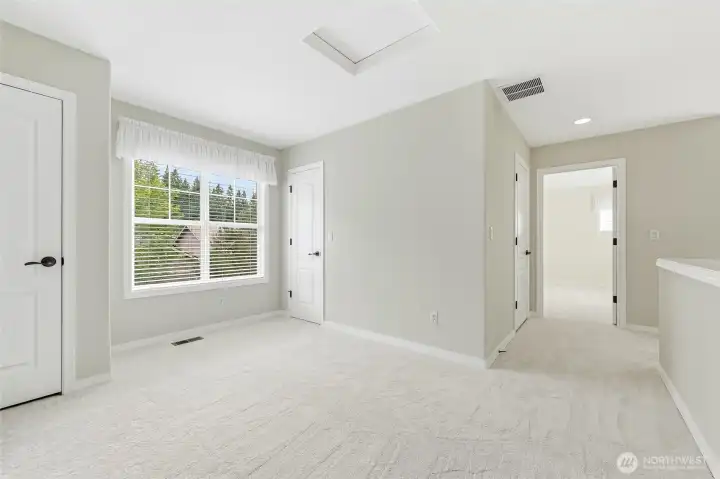 Upstairs loft area.