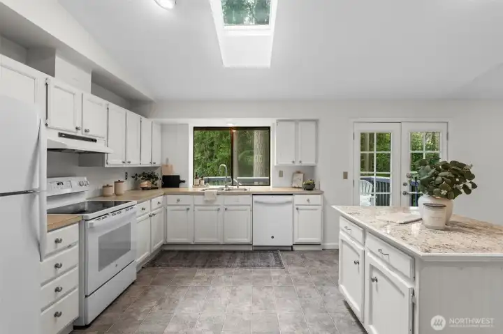 Large bright kitchen