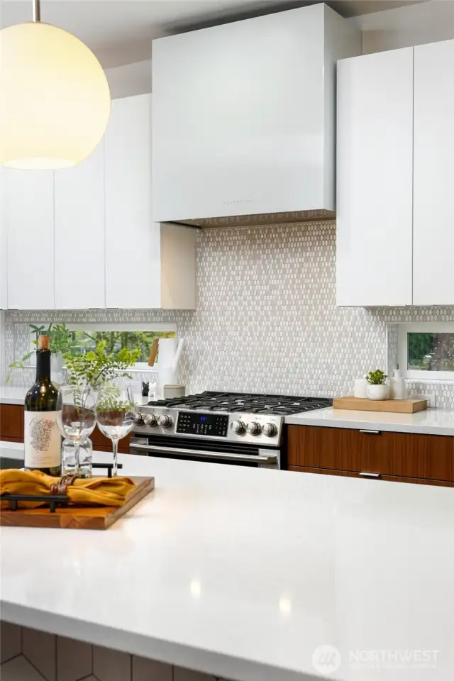 Rangehood imported from Italy.