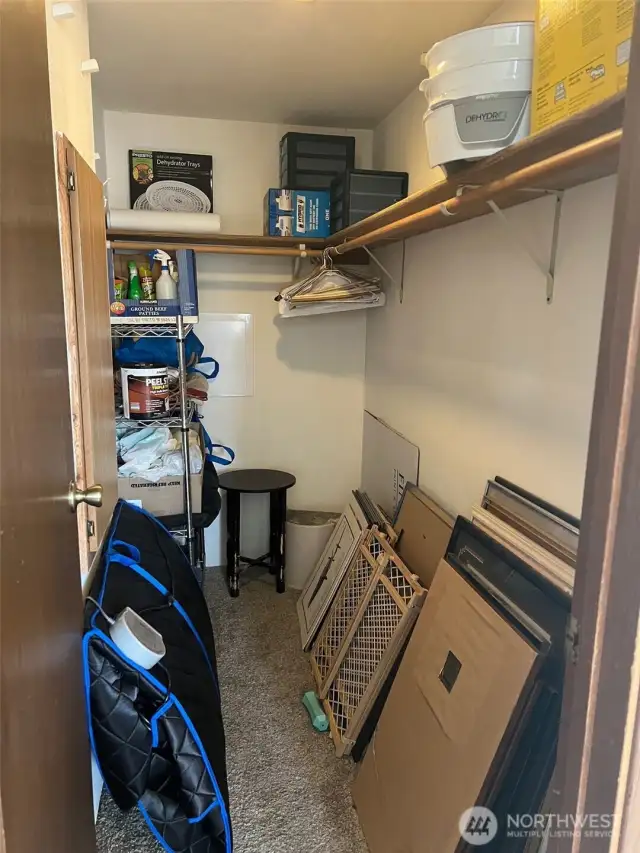 walk in closet