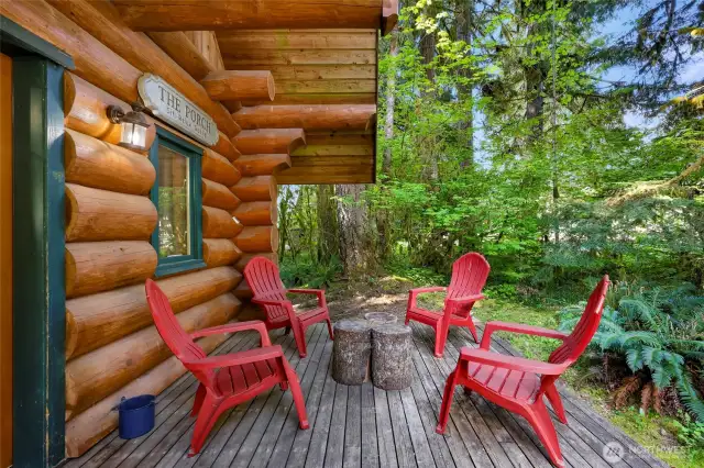 Come relax on the front porch after a day on the slopes