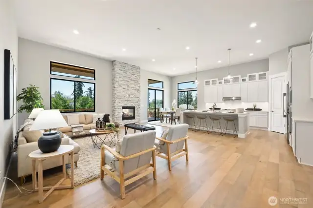 A feeling of space and light pervade the grand free-flowing interior.