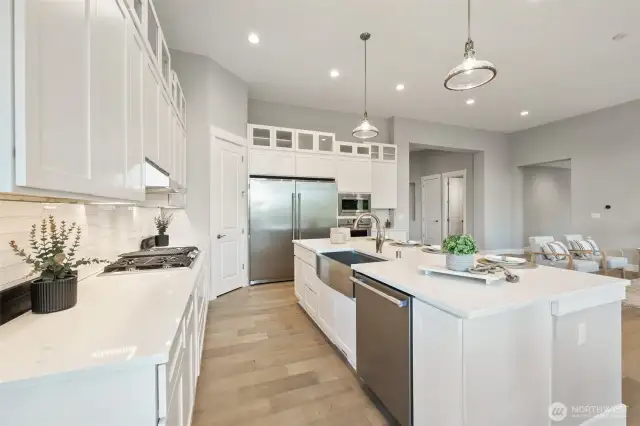 A kitchen designed for style, function, and entertaining.