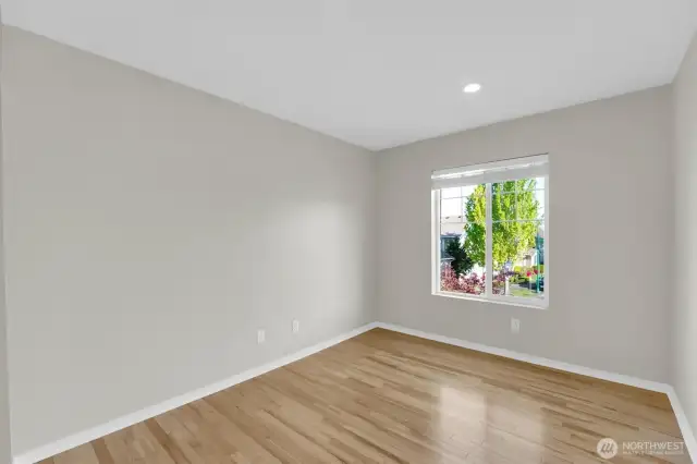 Secondary bedroom