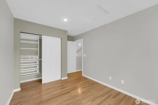Closet organizer