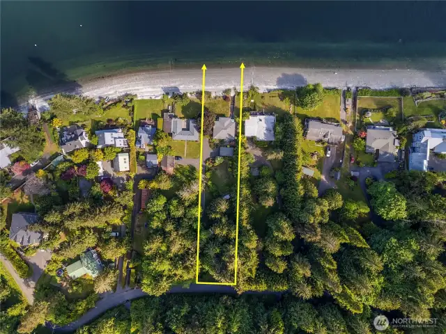 Aerial view of the property...stretches from the water to the street.