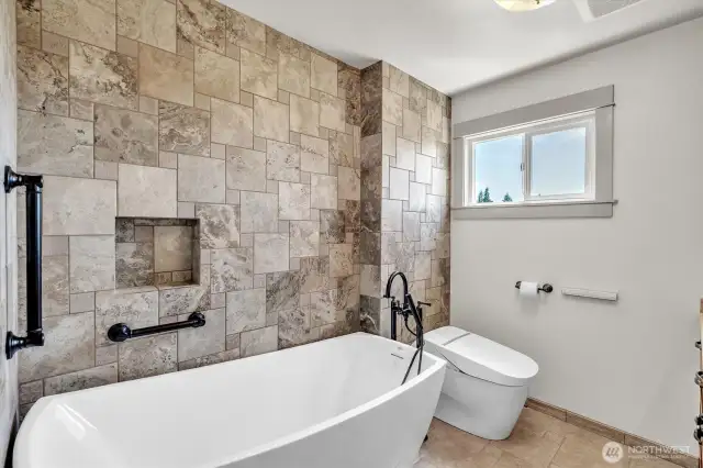 full bath upper