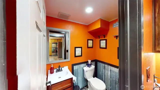 1/2 Bath
