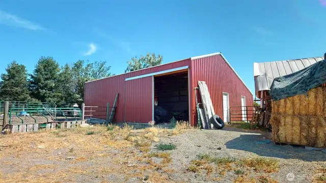 Barn