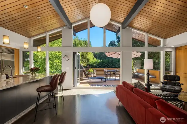 LaCantina accordion doors beckon you out to the fantastic deck...