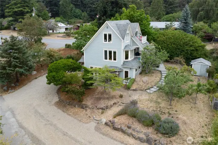 Bird's  eye view of the back of the house