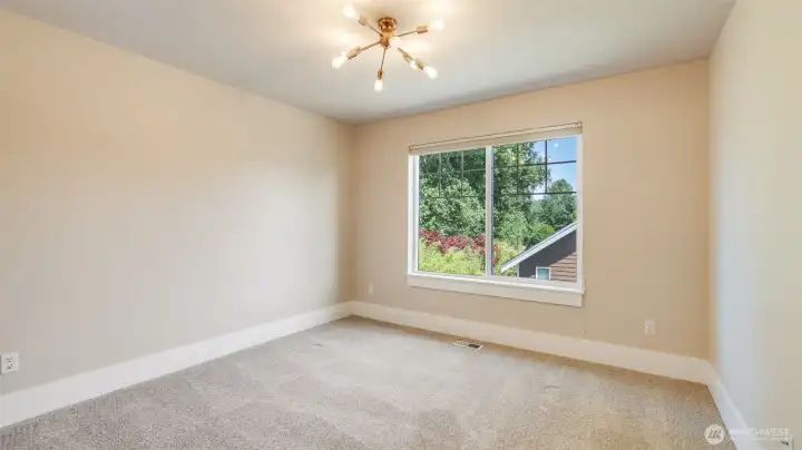 Upstairs guest bedroom #4