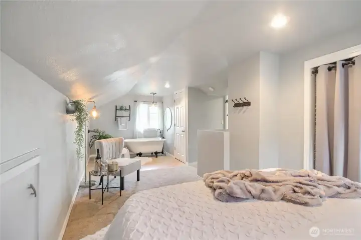 Primary suite has been freshly painted.