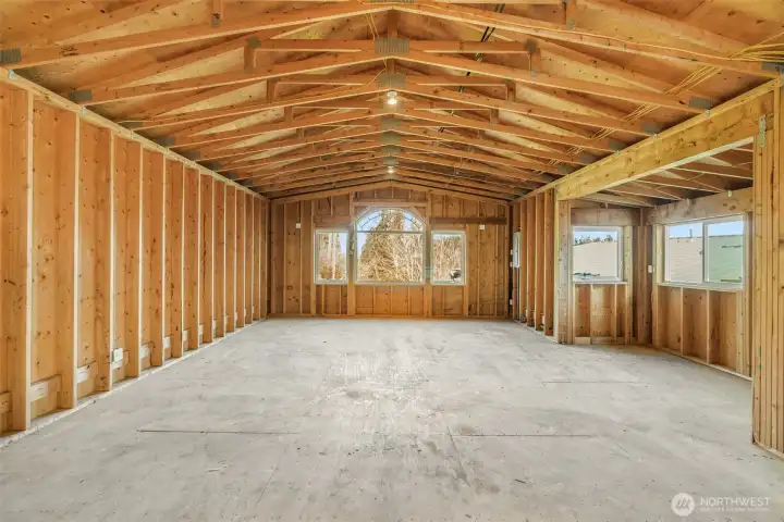 Potential for separate 3rd unit/studio