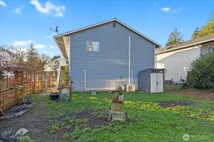 Looking back toward house & storage shed.